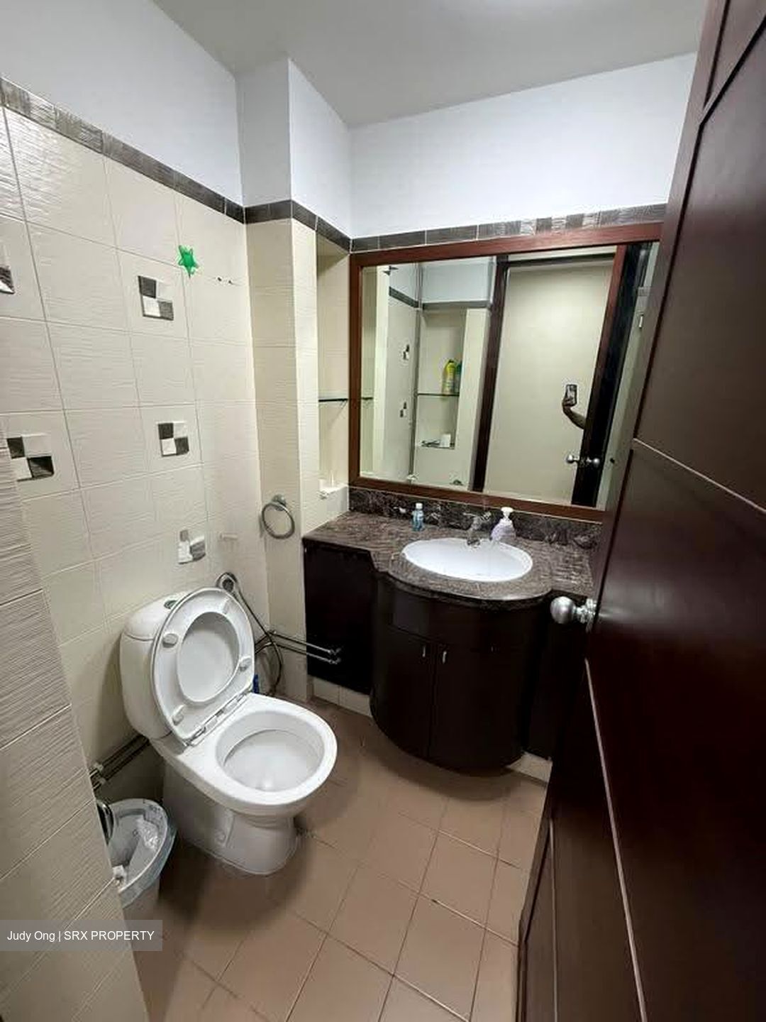 Hillington Green (D23), Condominium #617441171